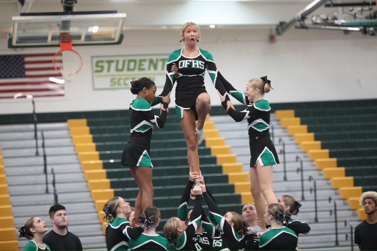 CheerOFHS's tweet image. See you at State 🦅📣