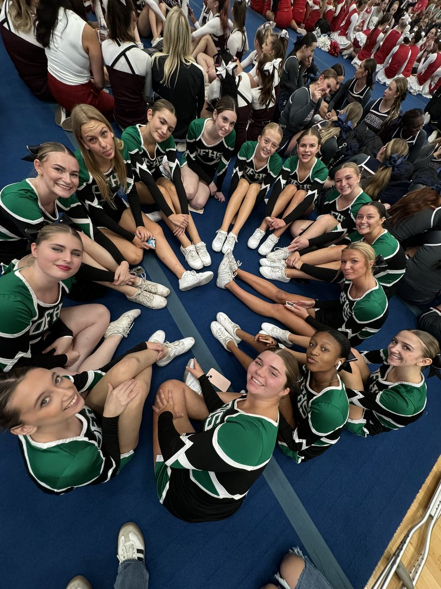 CheerOFHS's tweet image. See you at State 🦅📣