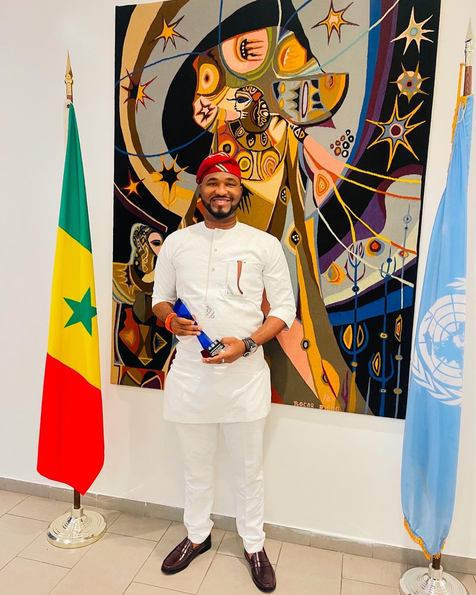 itsdshow's tweet photo. Earlier Today, I was honored to receive the Children of African Descent Award from the U.S. Federation of UNESCO Clubs, Centers & Associations, UNESCO SDG at the Permanent Mission of Senegal to the United Nations during the 79th United Nations General Assembly (UNGA79), USA. https://t.co/Iw9qLYrt4O