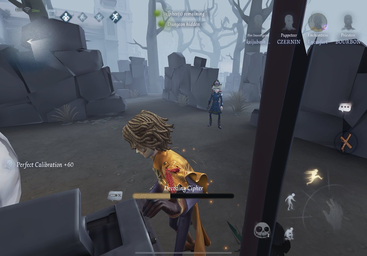 Florian was trying to push me off the cipher but missed his ball so he just stared at me stupidly like this for 2 minutes