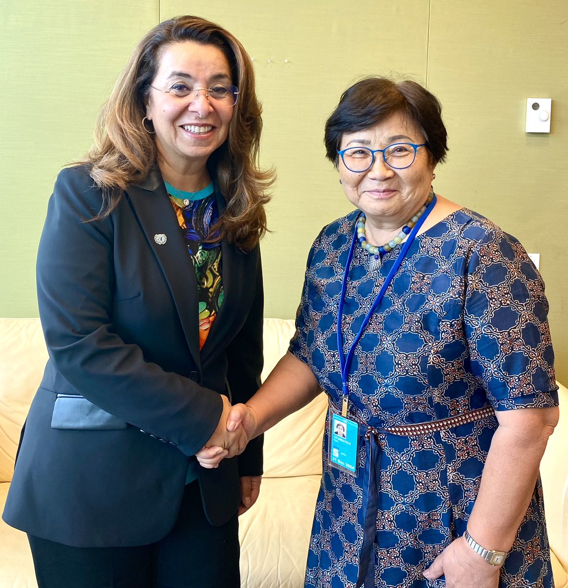Pleased to meet with SRSG Otunbayeva in New York to reiterate <a href="/UNODC/">UN Office on Drugs & Crime</a>’s full support to UNAMA through its ongoing work on alternative development, health treatment and research, and expand our work to collaborate on countering firearms and illicit financial flows.