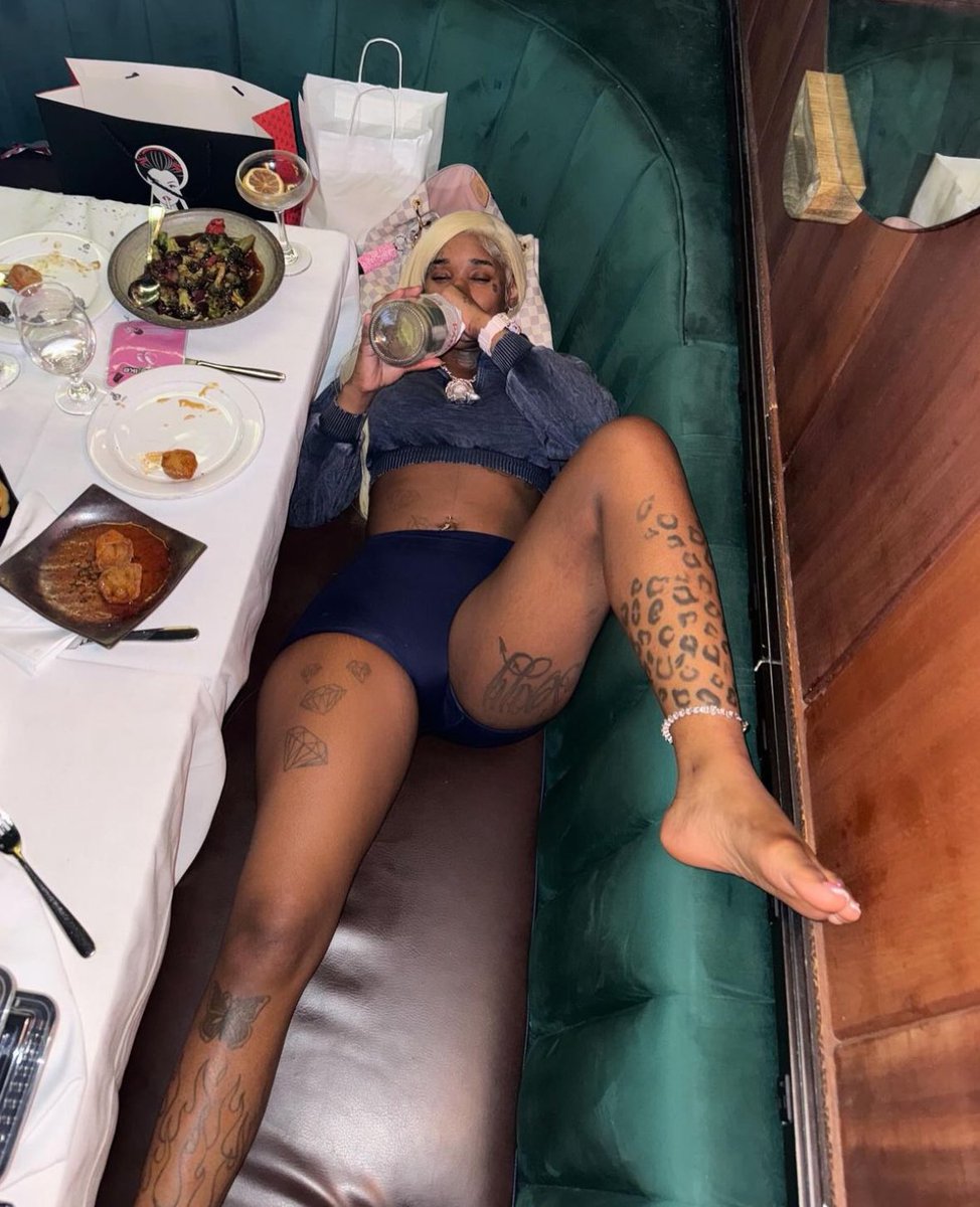 SexyyRed314_'s tweet image. 💋💋