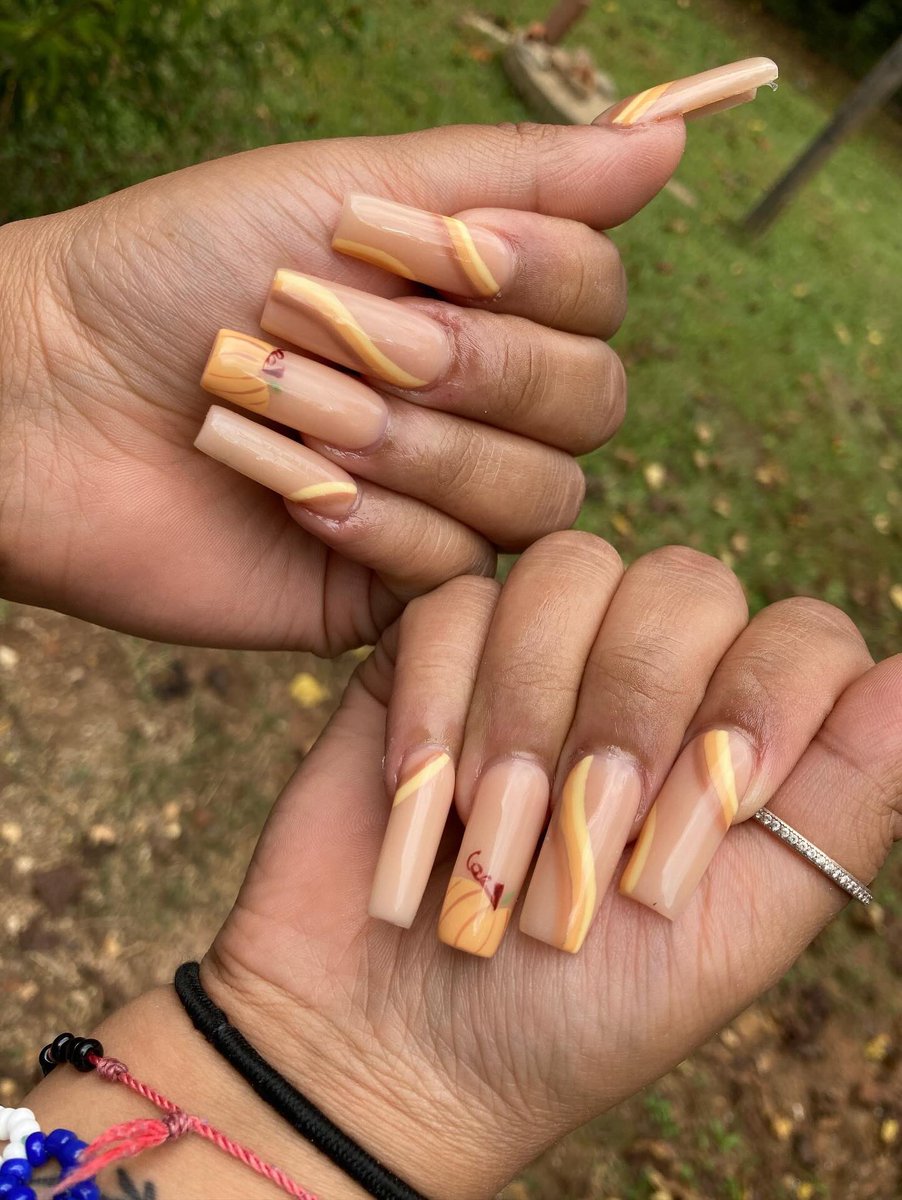 NailShadow30144's tweet photo. 🍁 Staff Fall Favorites! 🍁 Our amazing team shares their top nail color picks for the fall season! Which one will you choose for your next mani? 🌐 Website: https://t.co/HexYQzZSP0
#FallNailFavorites #StaffPicks #Fall2024 #NailTrends #BehindTheScenes #NailShadowTeam #SalonVibes https://t.co/7tNZK4kzQp