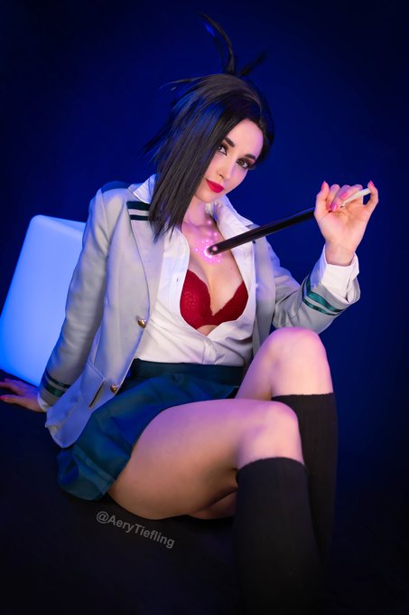 1 pic. I can only create inorganic objects... But I need something alive right now~ ❤️

#cosplaylewds