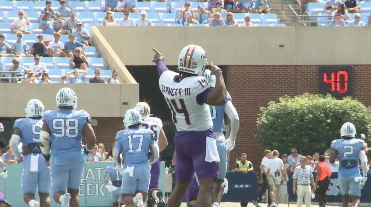 jarvisharen's tweet image. FINAL

James Madison 70, North Carolina 50

Alonza Barnett returns to the venue he won a high school state championship and sets a new JMU record with 7 total TDs. Dukes force UNC into five turnovers.
