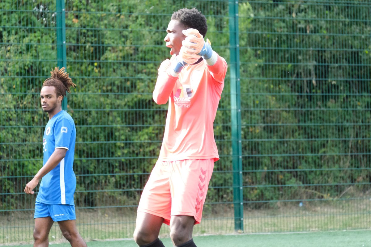 Don't know what I enjoyed more - the keeper running the length of the field to join the celebration or the look from his team mate!