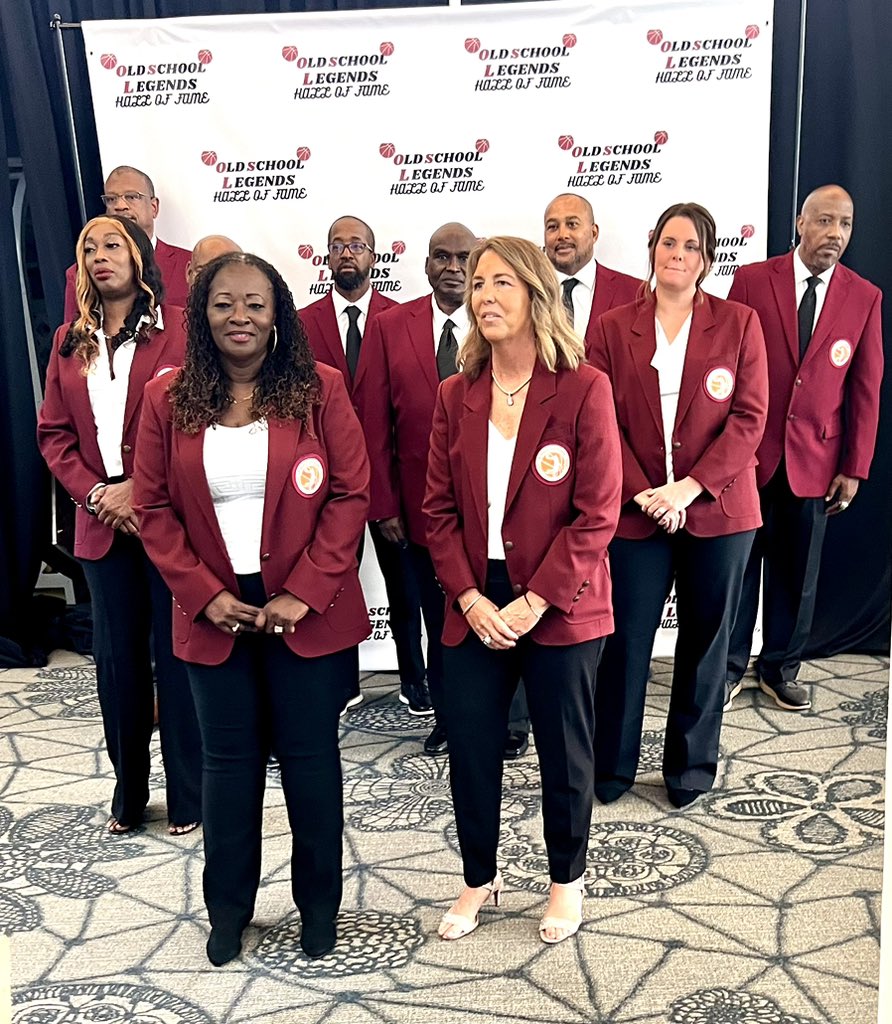 Karen Barefoot tweet media