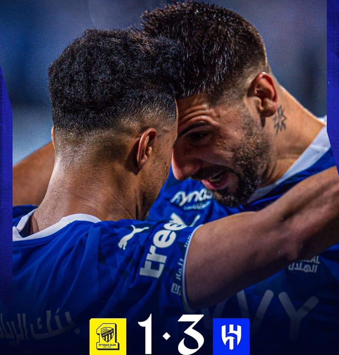 FCB_sultan_raff's tweet photo. نهاية المباراة بفوز الزعيم الهلال بثلاثة مقابل هدف هاردلك للعميد💛🖤 https://t.co/pvbY2ixrlb