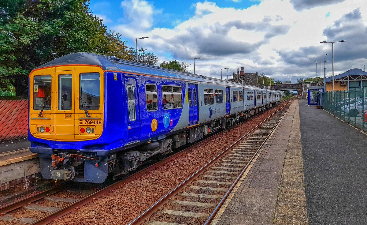 SpotterIan's tweet image. Good evening everyone  #class769