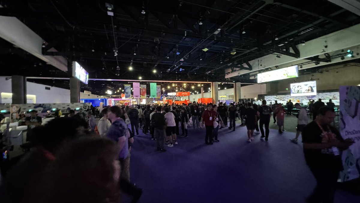 Twitch con you’re in me!