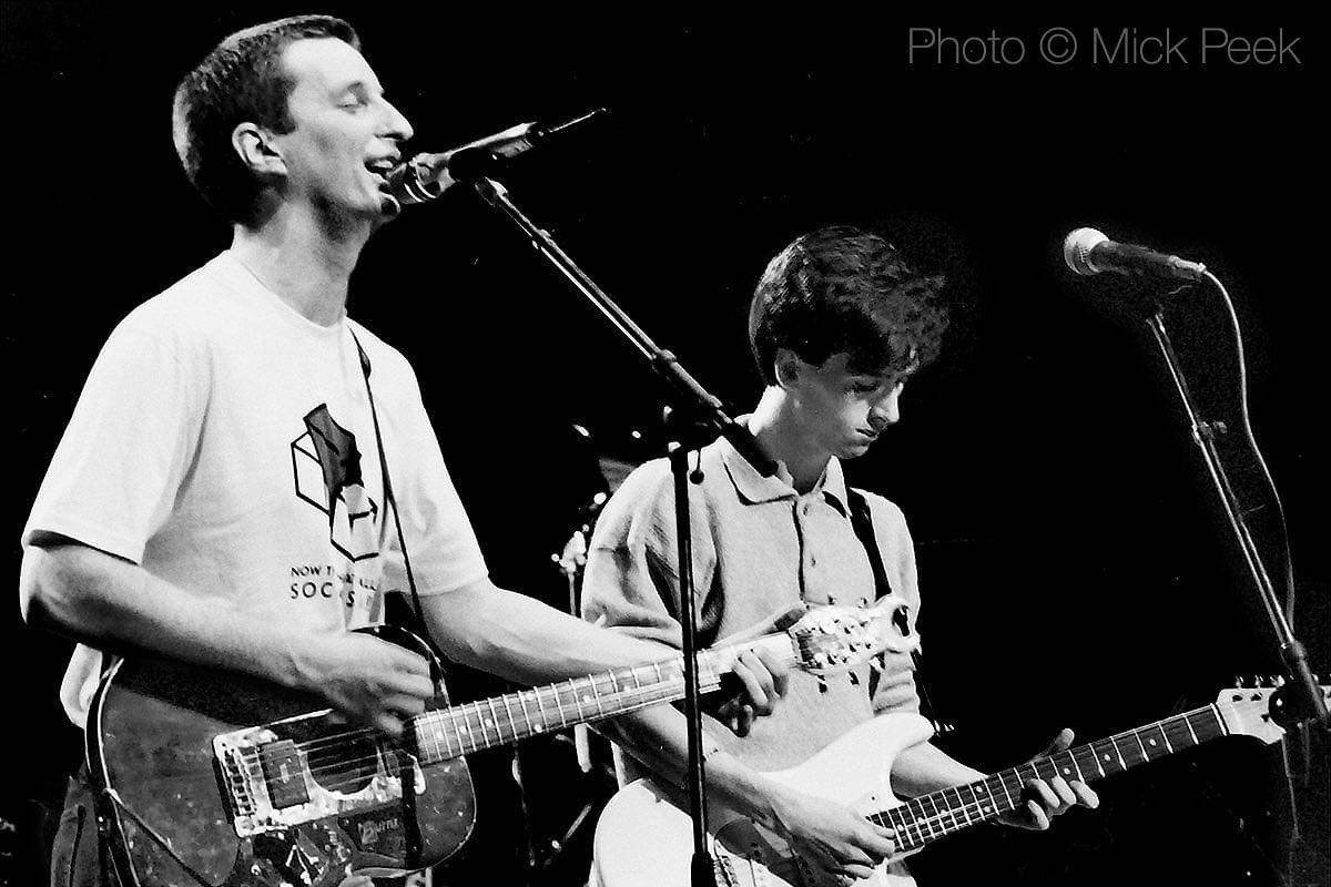 &amp; Here are the young men…
<a href="/billybragg/">Billy Bragg</a> with <a href="/Johnny_Marr/">Johnny Marr</a> in 1985 🩵