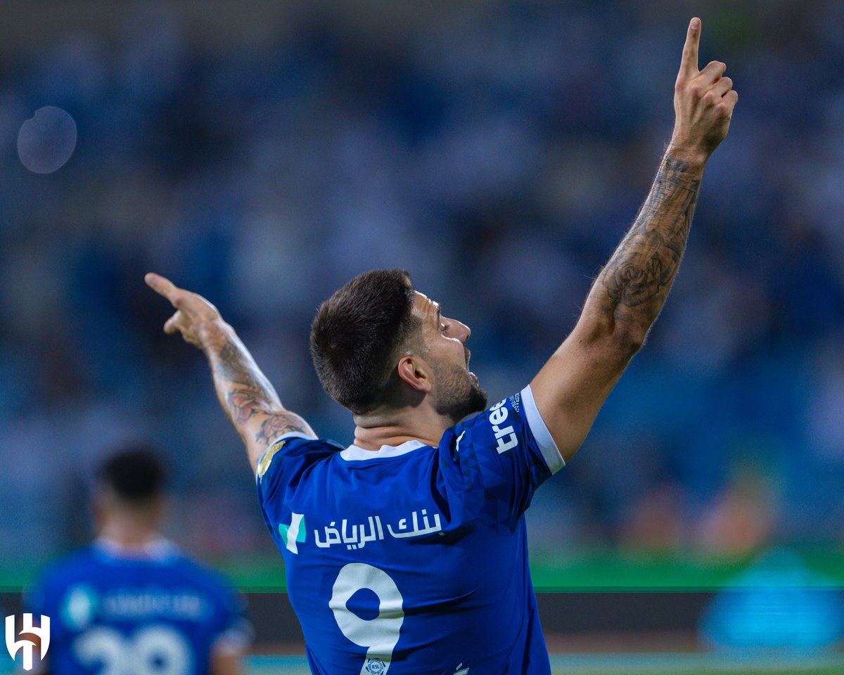Alhilal_FC's tweet image. عـمّ المجـال كلـه 💙🤩

#الهلال