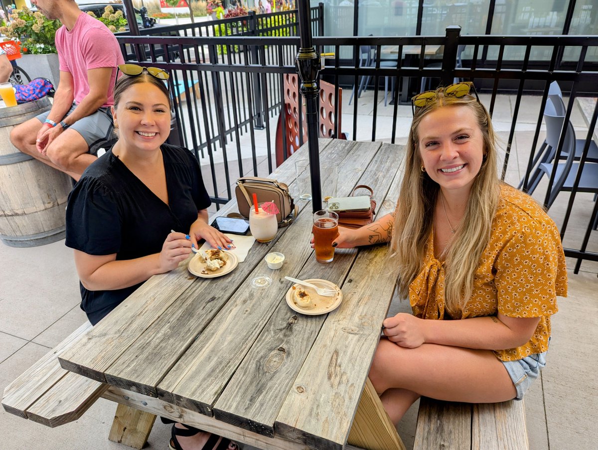 ThePierogieGuy's tweet photo. It's not too late to party with us at Fattey Beer Co. Rochester! Lots of flavors in our freezer &amp; the grill's on 'til 5! #saturday #weekendvibes #rochester #craftbeer #fall #pierogitothefreezer #pierogitotheface #pierogi https://t.co/vmgRjFxzek