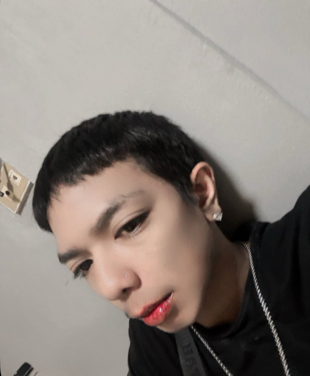 Gunfour31's tweet image. ไม่มีไรเหงา🤣