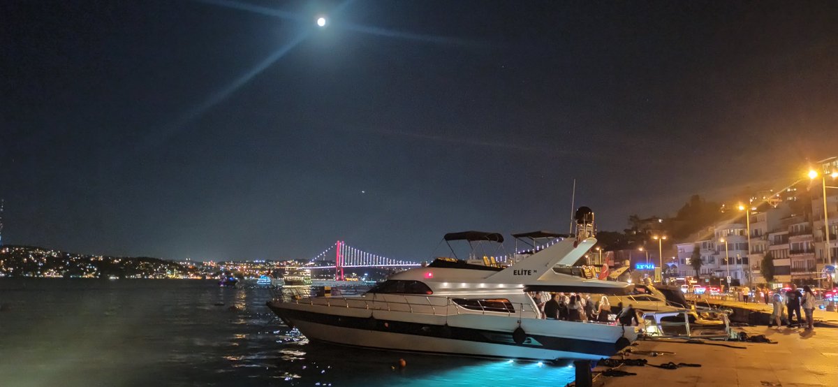 evrenya's tweet photo. Beauty of İstanbul https://t.co/VspR23DtPI