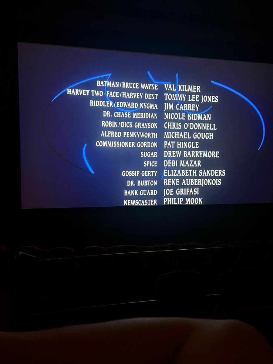 billyapatterson's tweet photo. Getting to see #BatmanForever in a theater for the first time in almost 30 years was just absolutely incredible. I will never understand people that hate this one https://t.co/iYJxiOpZw8