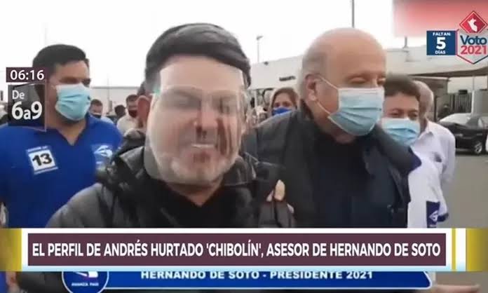 unchasqui's tweet photo. El que está pasando piola en toda esta trama es Hernando de Soto, eterno candidato presidencial, que se vende como una luminaria en el extranjero y que viene al Perú cada 5 años solo para postular. Él presentó a Chibolín como su asesor en la última campaña, en el 2021. https://t.co/G5Y6ZYrAJP