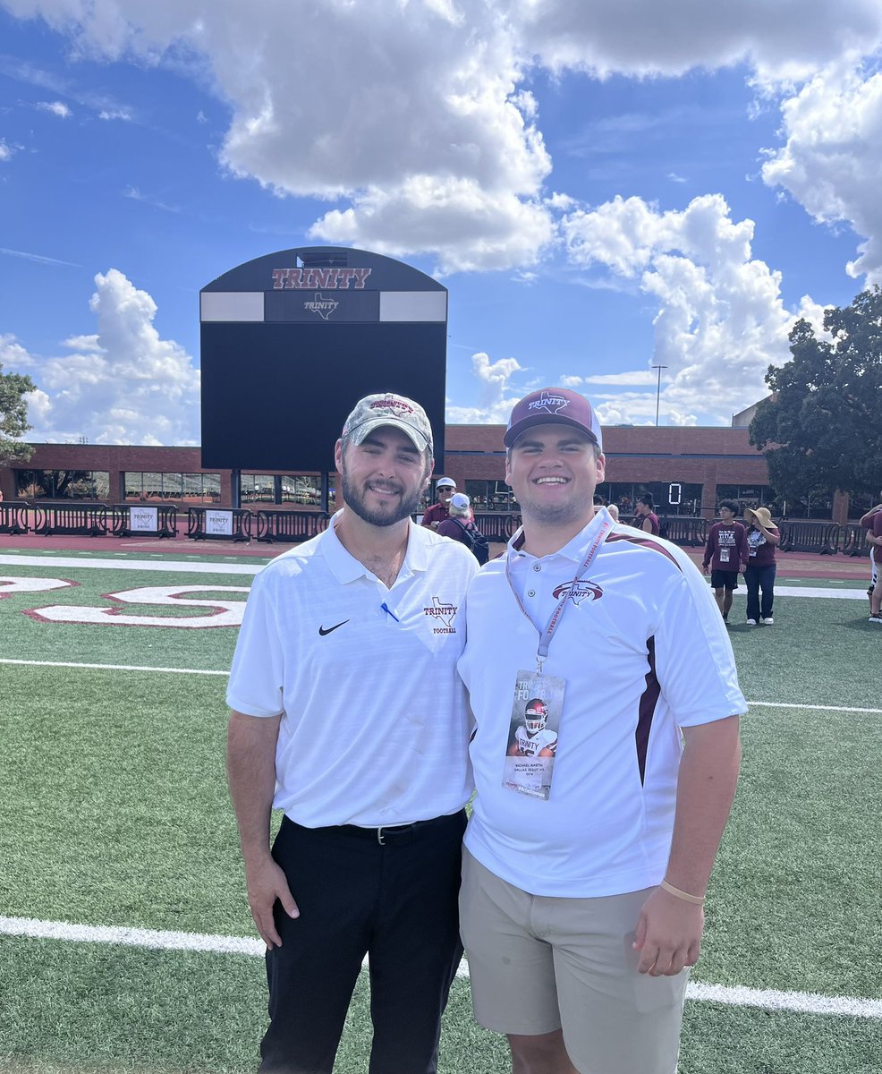 I had a fantastic time experiencing <a href="/TUFootballTX/">Trinity University Football</a> gameday! Thank you for the invite and the excellent hospitality <a href="/CoachLytal/">TUFB Coach_Lytal</a> <a href="/JerhemeUrban83/">Jerheme Urban</a>! Go Tigers!