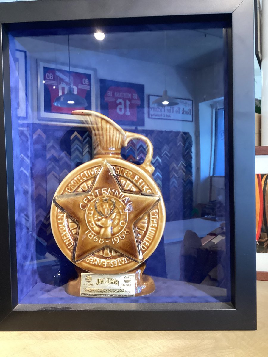 BacktothePic's tweet image. Not all art is 2 dimensional. But it still can be framed. These are shadow boxes that allow 3 dimensional items to be displayed, preserved and protected. Come on over with your favorite items for a free consultation.

#backtothepicture
#customframing
#shadowboxes