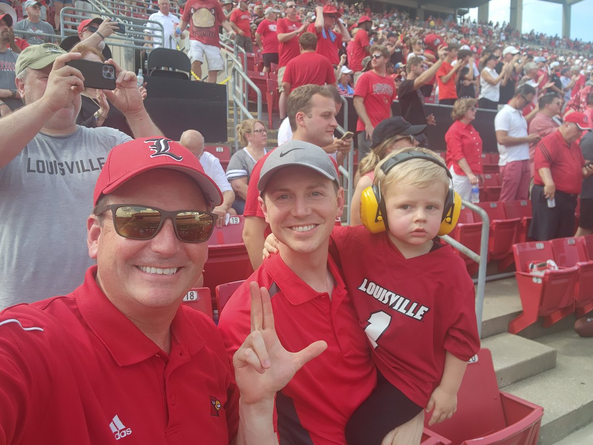 serviceavenger's tweet photo. Go Cards! #gocards https://t.co/kdompqK2FP