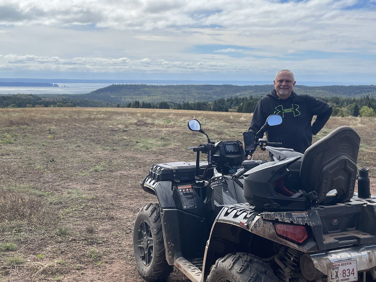 RaGaa's tweet image. Topping the day with Pizza!