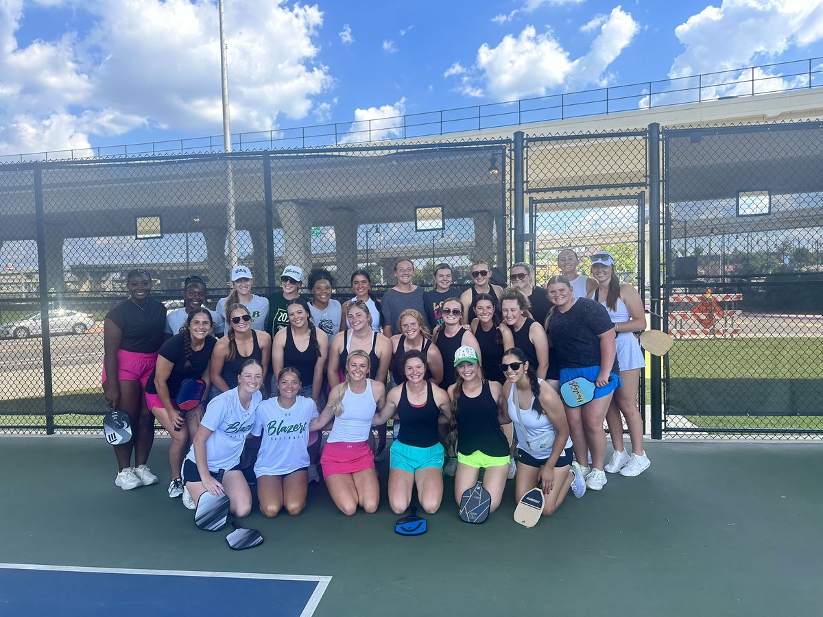Court-side views and pickleball moves 🏓🌆🏆✨

<a href="/UAB_SB/">UAB Softball</a>
