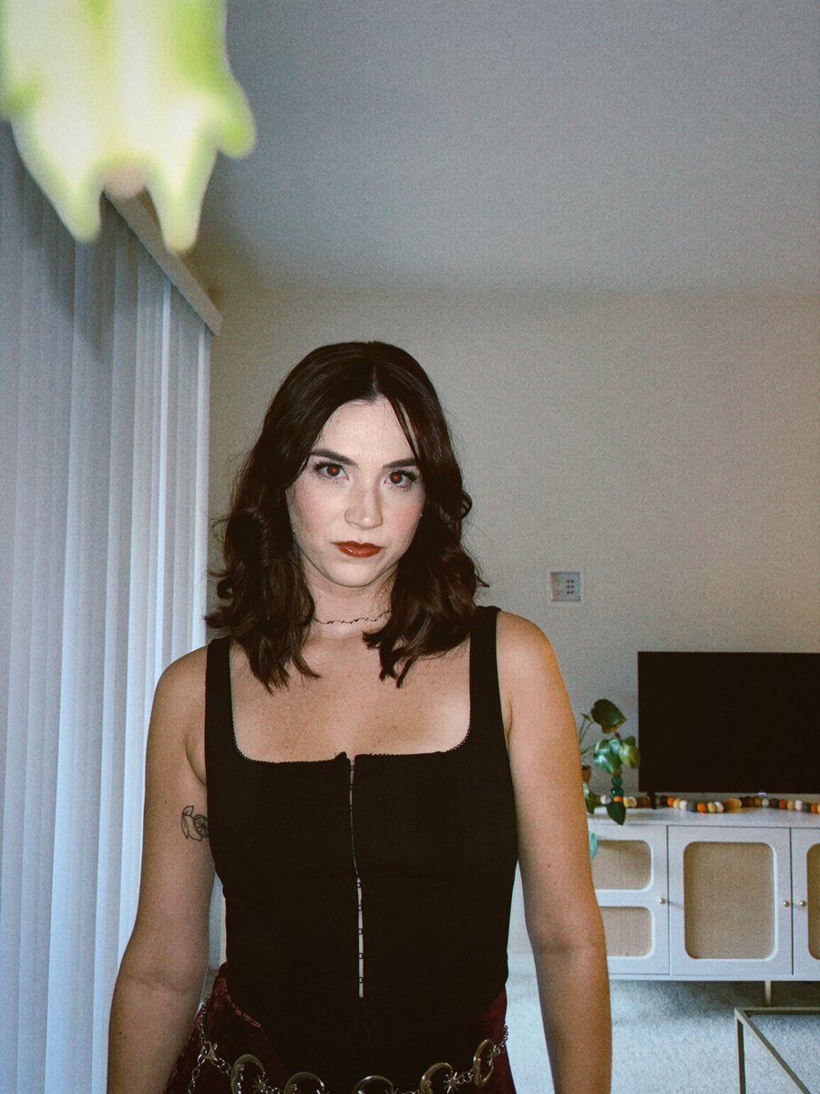 lindsgerps's tweet photo. Cheri, Cheri lady 🥀🍒🐞 https://t.co/pejDJ4BvwH