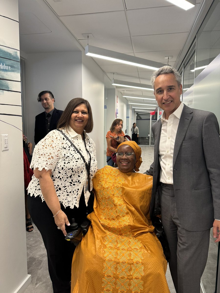 I super inspired by the amazing <a href="/UN_Women/">UN Women</a> team, such commitment, pulling big together! 

The boldness of vision and actions.
Let’s keep the pace team at #UNGA2024 

On our feet to support the advancement of:
✅Gender equality
✅Human rights
✅Empowerment
✅For all women and girls