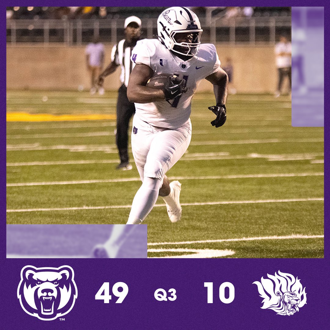 UCA_Football's tweet photo. Bears still cruising through 3 quarters at UAPB. #BearClawsUp x #FearTheStripes https://t.co/xz6CcQ3U8L