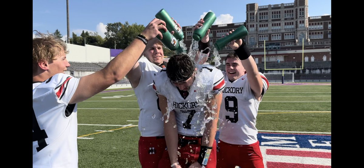 Tom Reisenweber (@etnreisenweber) on Twitter photo Great moment when I was talking with Trevor Borowicz today. He had a great game and his teammates cooled him down a bit. <a href="/HSD_Athletics/">HSD Athletics</a> Great moment when I was talking with Trevor Borowicz today. He had a great game and his teammates cooled him down a bit. <a href="/HSD_Athletics/">HSD Athletics</a>
