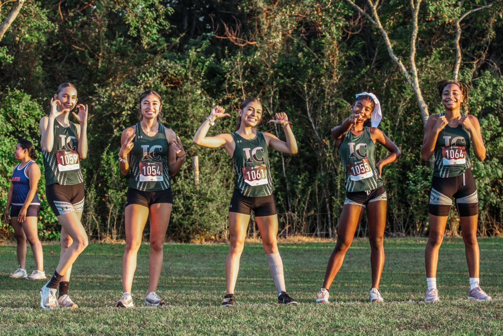 It’s been another great week for Iowa Colony! We had a great showing at Dobie, and some of our athletes took their talents to Round Rock to get some individual weekend competition in…