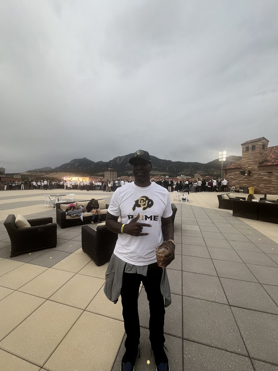 MoonDaddy100x's tweet image. Grab a Lil $Culo…
@CULOEXPERT 
Look at that lovely ETH price👀👀👀👀
#ColoradoBuffalos