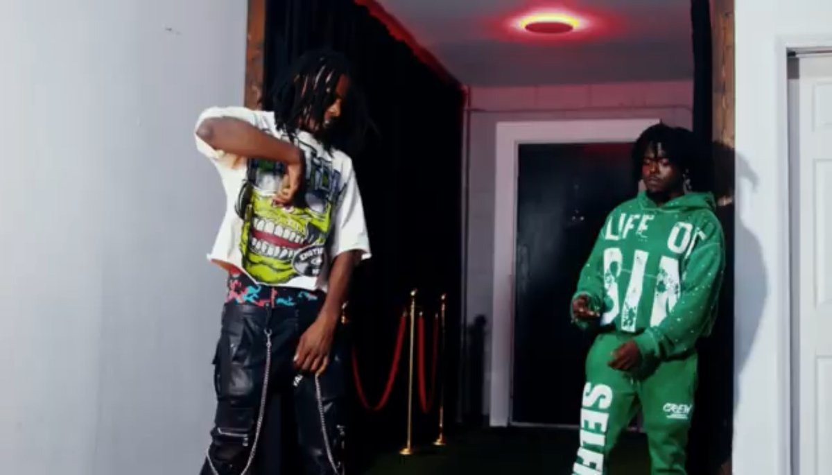 Video: Real Talk Feat. Grandboy “Kapernick” dlvr.it/TDX6fG via <a href="/KlubXclusive/">#KlubXclusive 🔥</a>