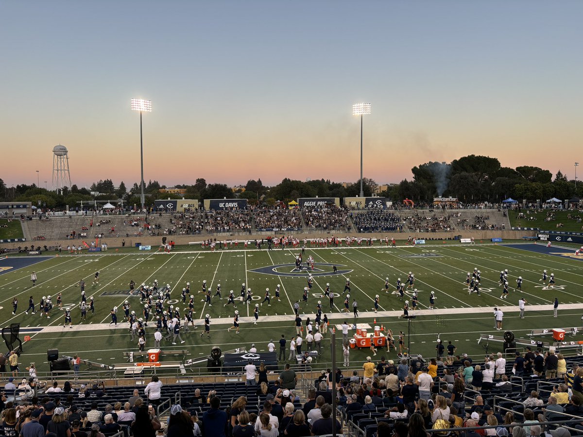 Glad to be back on the air for another season of <a href="/ucdavisaggies/">UC Davis Athletics</a> athletics. #12 Aggies host Utah Tech at Jim Sochor Field. Should be a great crowd with the students back in town.

Kick at 7p. Join me and former Aggie QB Jon Grant on <a href="/Sactown1140/">Sactown Sports 1140</a>.

🐴➡️📻: bit.ly/466k1tN