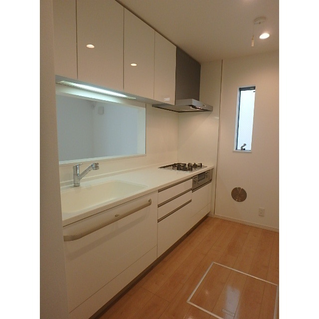 kest2103's tweet photo. 世田谷・荻窪・中野・三鷹の新築、築浅の戸建て賃貸を掲載しています。
ご希望の地域をご連絡いただければお探しします。
公式LINEでご連絡くださいませ！

詳細↓
https://t.co/d3gZvAQ6FQ

https://t.co/sHE38CeizO

#新築 #戸建 #東京 #横浜 #賃貸 #引越 #お部屋探し#マイホーム https://t.co/ABuljFd1hY