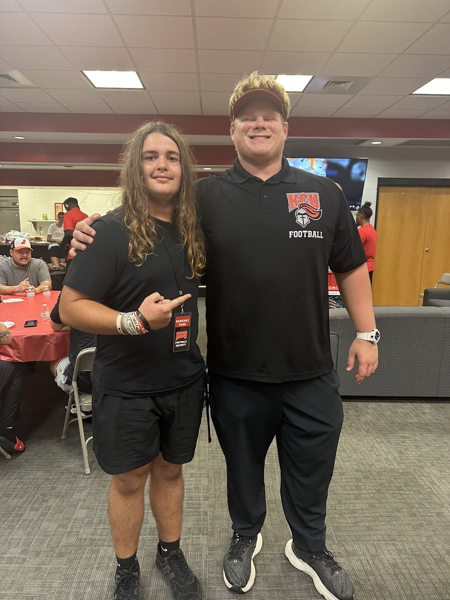 Austin Kirk (@austink49081561) on Twitter photo I had a great visit today with <a href="/GoKnightsFB/">KCU Football</a> thank you for the hospitality. And thank you <a href="/coach_G63/">Ethan Gossage</a> for the invite!!! <a href="/CoachUpshaw98/">CoachUpshaw</a> <a href="/coachaubry/">Coach Aubry</a>
<a href="/BeeBo_Warren/">Lee Warren</a> <a href="/KarnsBeaversFB/">Karns Football</a> I had a great visit today with <a href="/GoKnightsFB/">KCU Football</a> thank you for the hospitality. And thank you <a href="/coach_G63/">Ethan Gossage</a> for the invite!!! <a href="/CoachUpshaw98/">CoachUpshaw</a> <a href="/coachaubry/">Coach Aubry</a>
<a href="/BeeBo_Warren/">Lee Warren</a> <a href="/KarnsBeaversFB/">Karns Football</a>