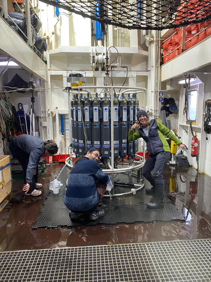 TITANICA - Núria Casacuberta (@titanica_erc) on Twitter photo Denmark Strait transect almost completed. A hard-working, enthusiastic and amazing team of people that is making all this possible. Thanks FARDWO-DS2 for inviting TITANICA onboard <a href="/usys_ethzh/">D-USYS@ETH</a> <a href="/ERC_Research/">European Research Council (ERC)</a> <a href="/SwissPolar/">Swiss Polar Institute @swisspolar.bsky.social</a> <a href="/aneguet77/">Anna Sanchez Vidal</a> <a href="/DavidAmblas/">David Amblas</a> <a href="/elpiratavell/">Marc Cerdà Domènech</a> <a href="/lolailolei/">Lola</a> Denmark Strait transect almost completed. A hard-working, enthusiastic and amazing team of people that is making all this possible. Thanks FARDWO-DS2 for inviting TITANICA onboard <a href="/usys_ethzh/">D-USYS@ETH</a> <a href="/ERC_Research/">European Research Council (ERC)</a> <a href="/SwissPolar/">Swiss Polar Institute @swisspolar.bsky.social</a> <a href="/aneguet77/">Anna Sanchez Vidal</a> <a href="/DavidAmblas/">David Amblas</a> <a href="/elpiratavell/">Marc Cerdà Domènech</a> <a href="/lolailolei/">Lola</a>