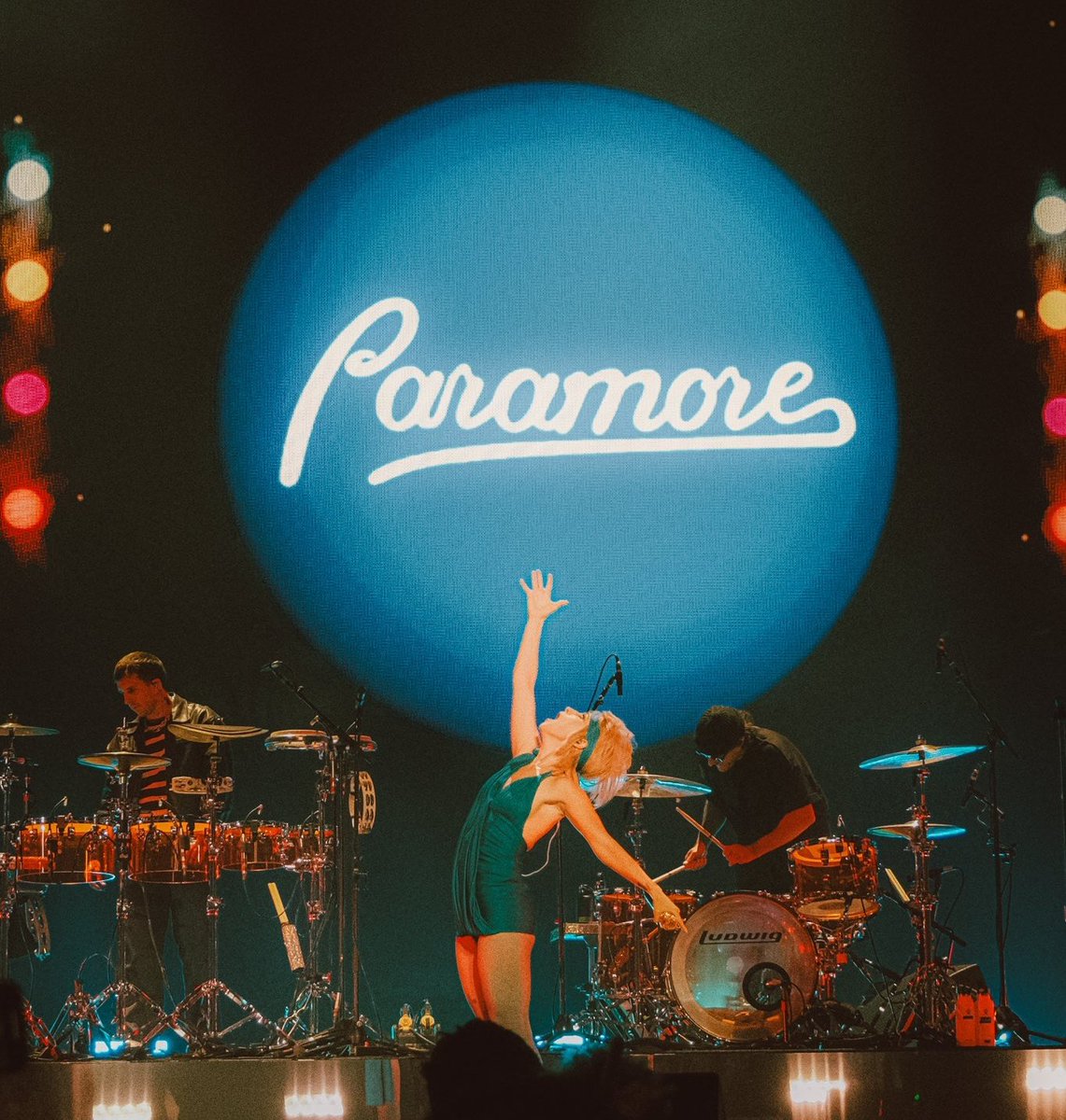 Pcharts's tweet photo. Top 5 most streamed Paramore songs on Spotify:

1. Misery Business – 854M
2. Still Into You – 826M
3. Ain't It Fun – 500M
4. The Only Exception – 500M
5. Hard Times – 456M https://t.co/qXvhsF3bqs