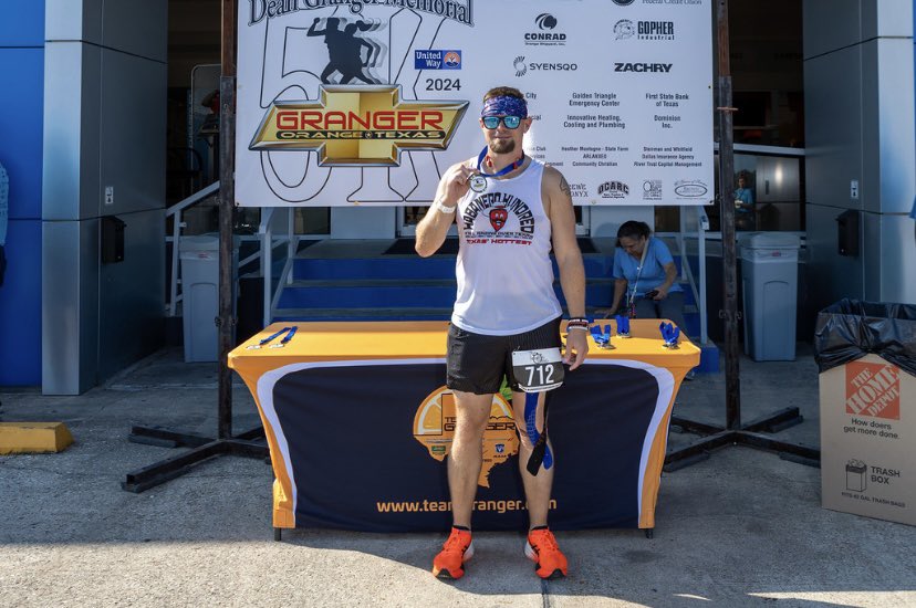 MaddoxOnslaught's tweet photo. 2nd place overall at the Dean Granger Memorial 5k in Orange. 
FYI, do not eat Waffle House then drink a giant, sugary fountain drink at the movies the night before a race. https://t.co/Prwu5P0I38