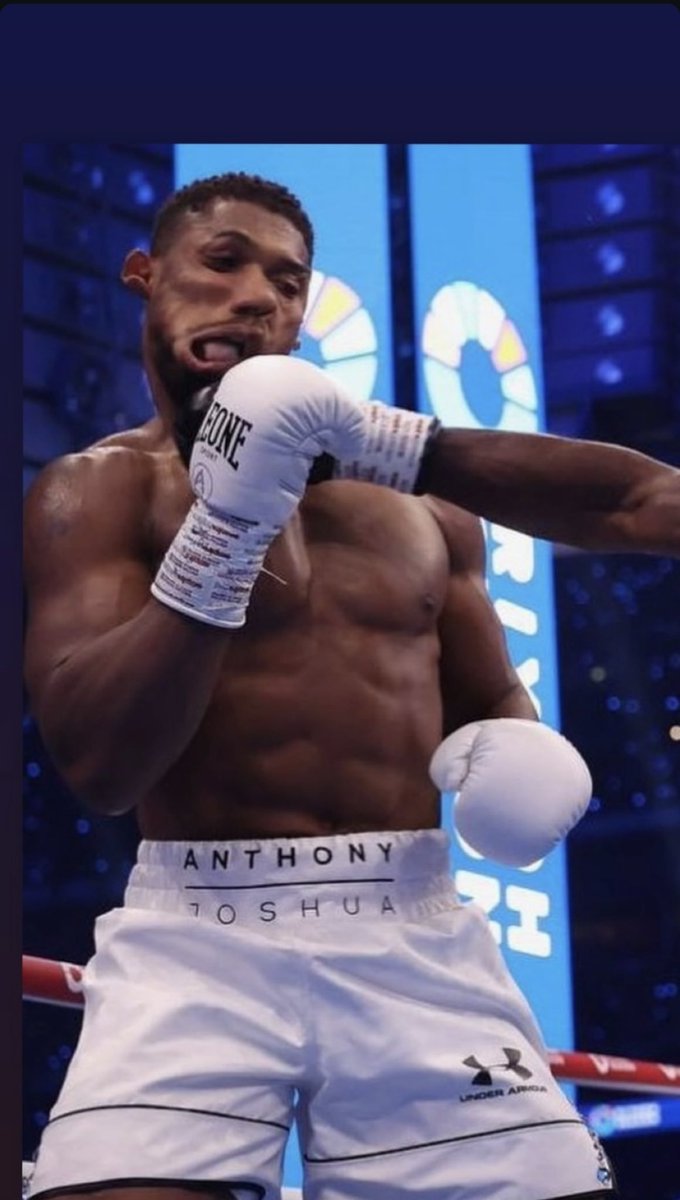 boxing_bones's tweet photo. @RyanGarcia https://t.co/bWdArOojXH