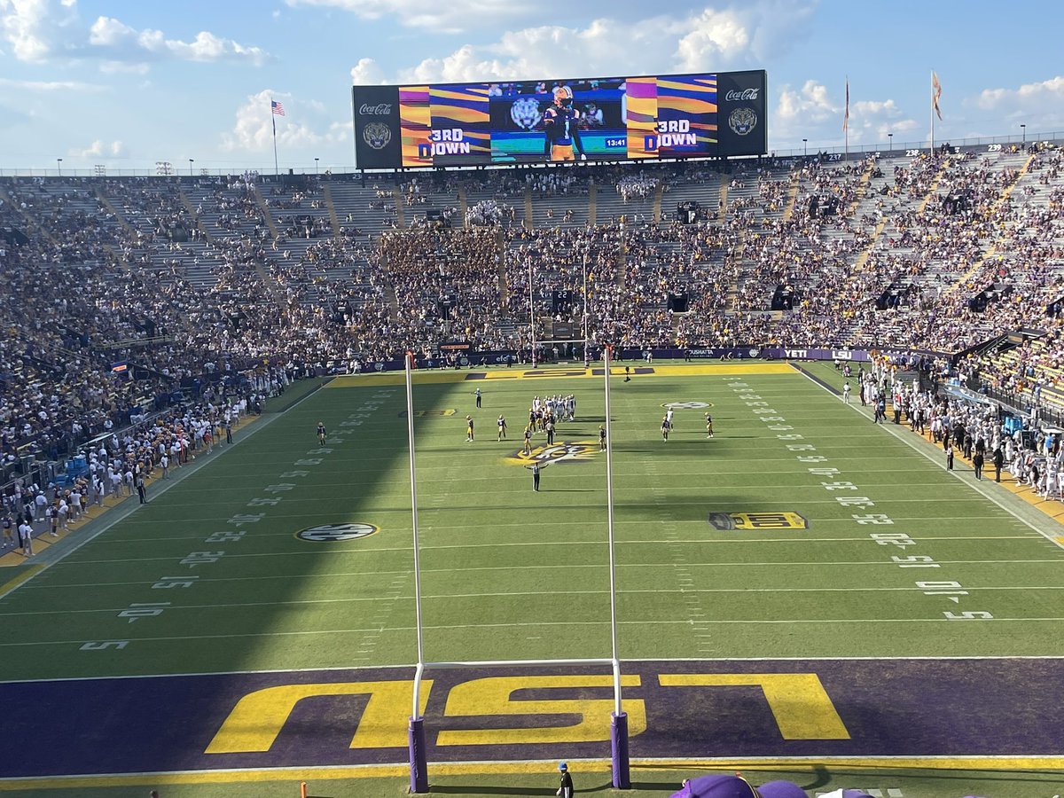 CoachMWoods's tweet photo. LFG https://t.co/BlIOJkJLut