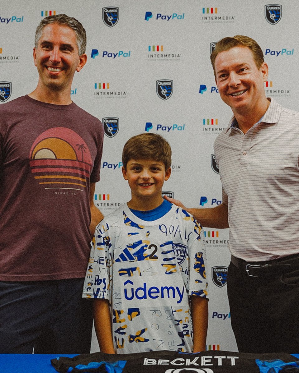 SJEarthquakes's tweet photo. 💛 #KickChildhoodCancer

NEWS: Quakes sign nine-year-old Beckett Boznanski, a cancer survivor who is currently in remission from leukemia, to a 1-day contract to be our Honorary Captain for tonight's game vs. St. Louis CITY SC. 

Welcome him to the squad & give him a big reception tonight!