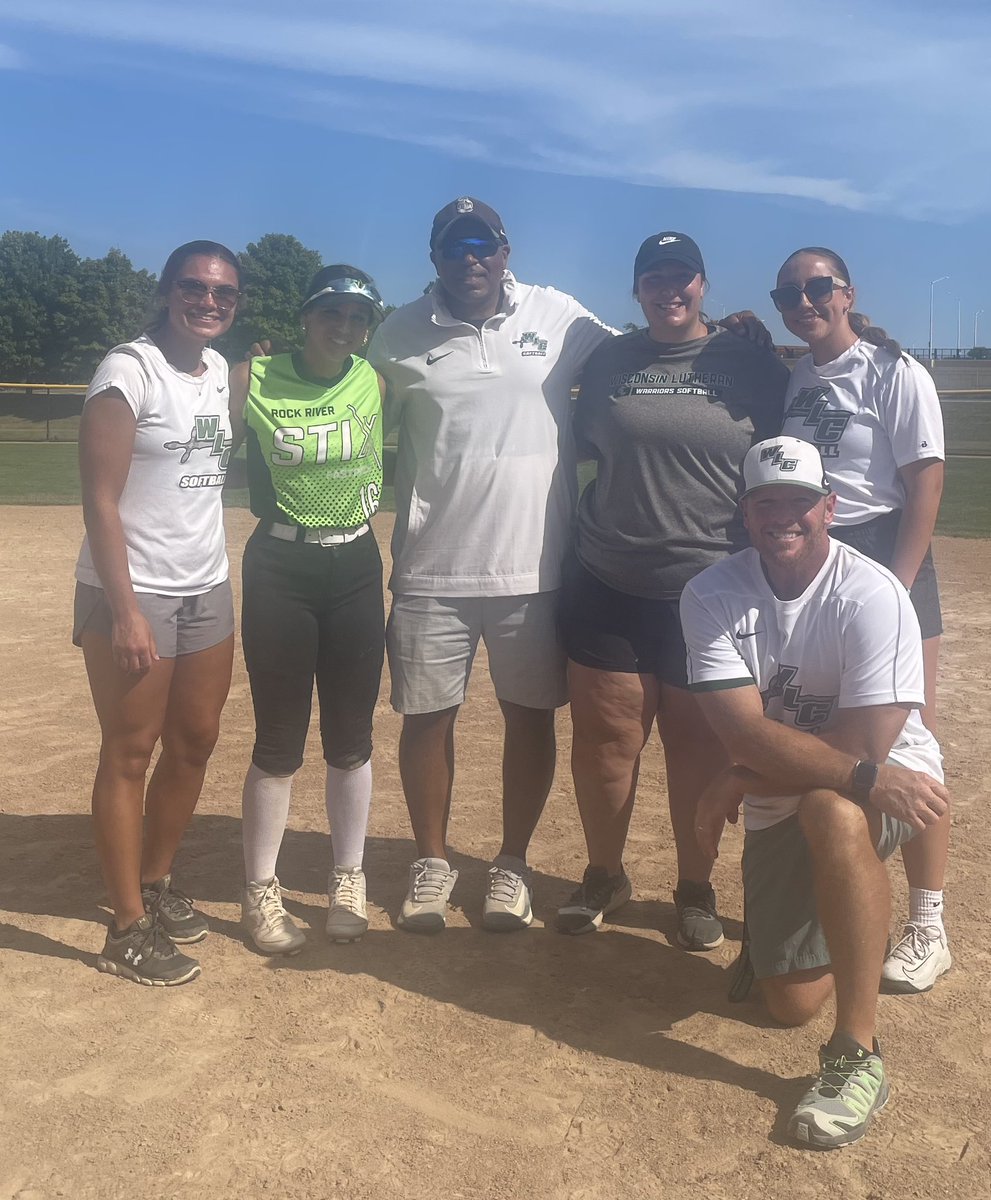 What a fun day with <a href="/WLCSoftball/">WLC Softball</a>!!  Thank you to <a href="/coachflegel/">James Flegel</a> , assistant coaches and players!!!  <a href="/rrstixmack/">Rock River Stix - Mack</a>