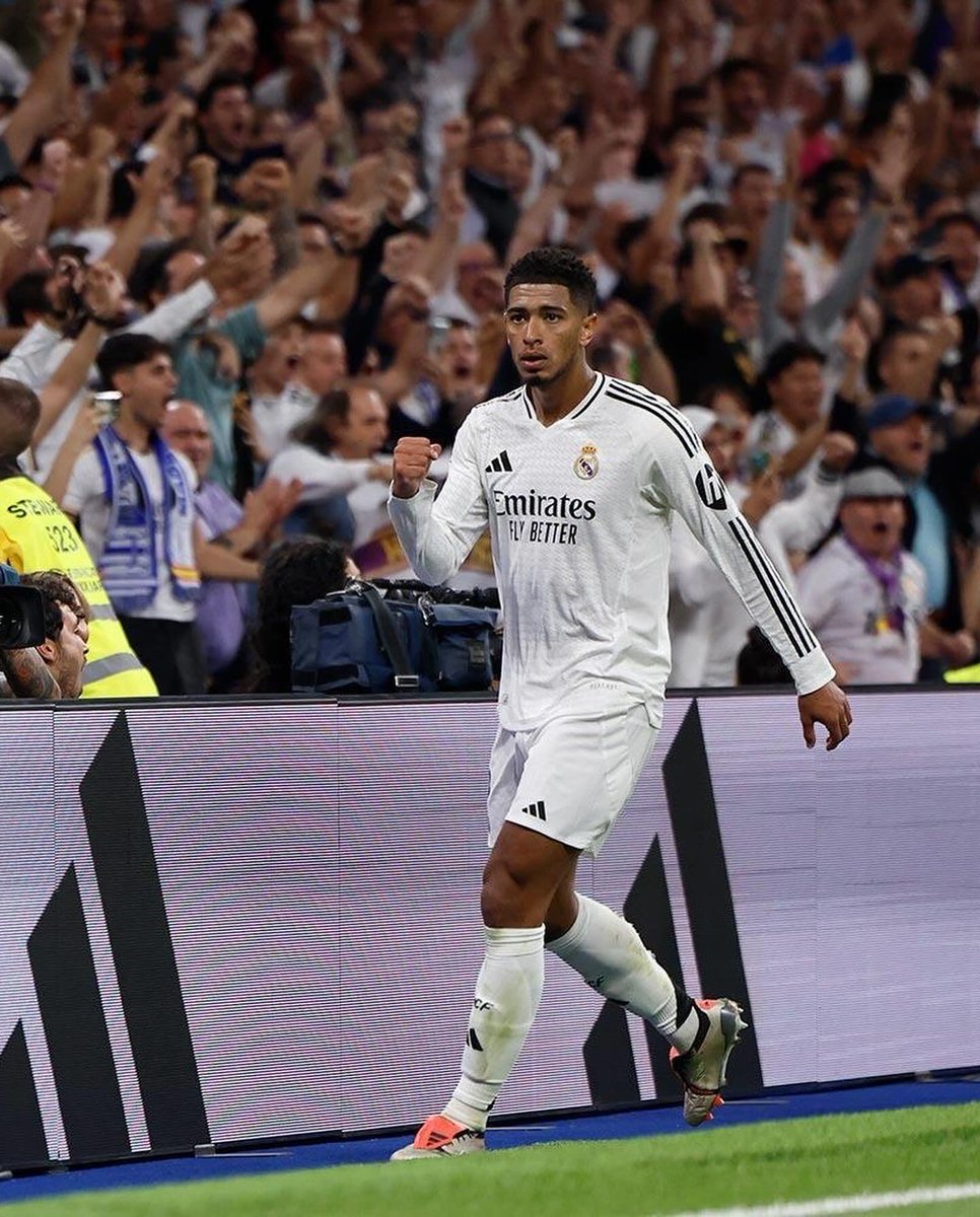 BellinghamJude's tweet photo. 3 more in the bag, see ya Tuesday!🤍#HalaMadrid https://t.co/5SCg1vf8hm