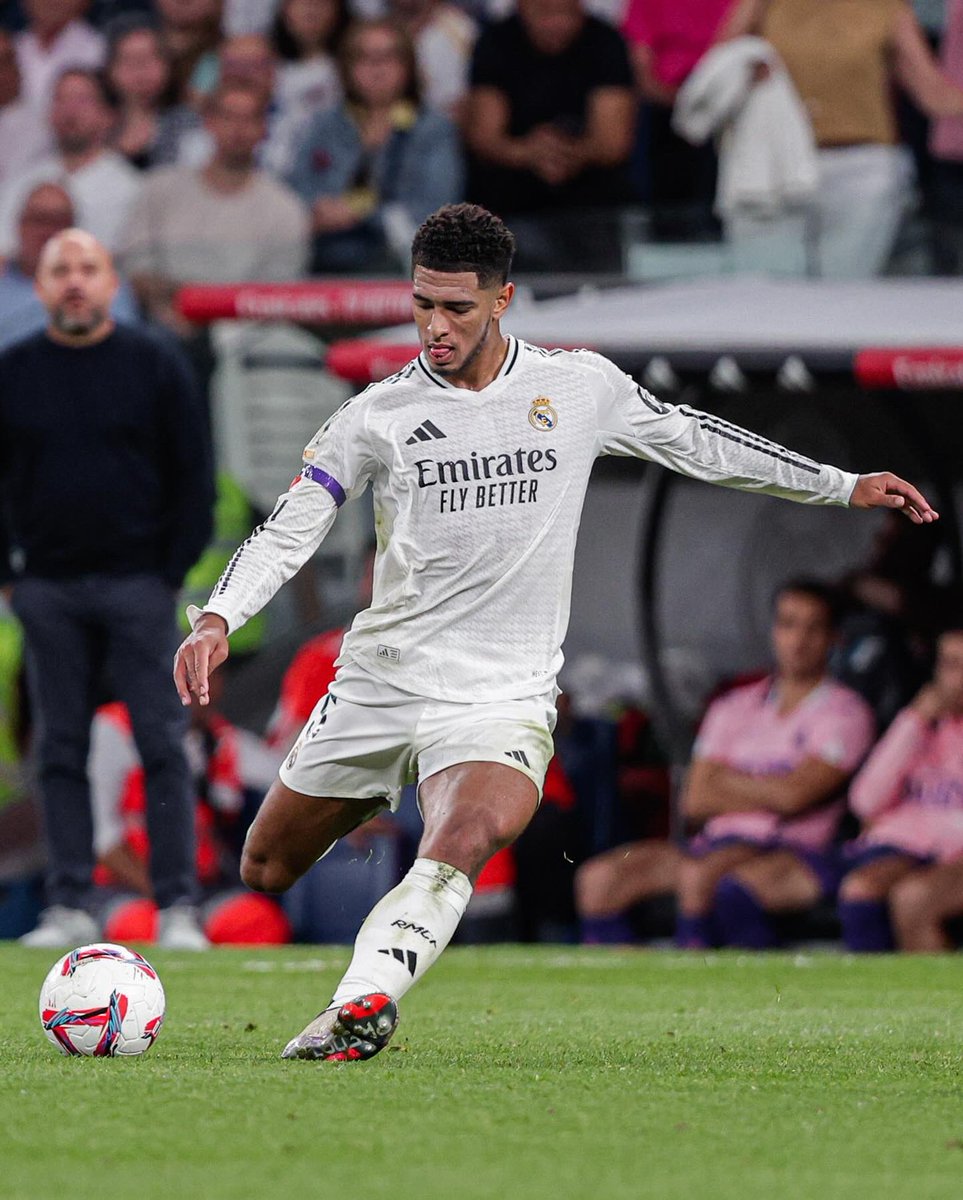BellinghamJude's tweet photo. 3 more in the bag, see ya Tuesday!🤍#HalaMadrid https://t.co/5SCg1vf8hm