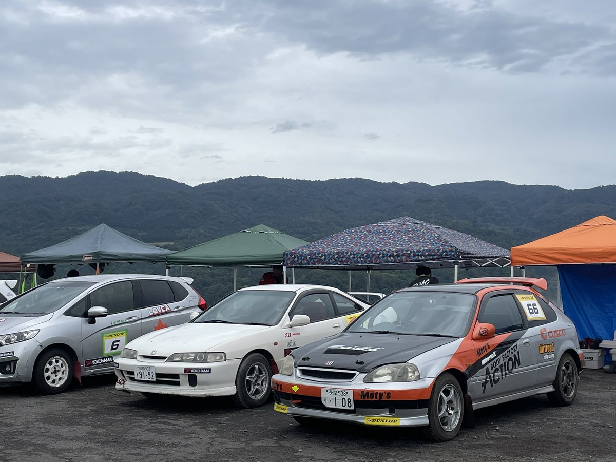 Wata__2546's tweet photo. 🌞おはようございます🌞
JAF関東ダートトライアルRd.6
#66 ORC⭐︎DLクスコWMシビック
野沢は今濃霧です、心の目を信じて頑張ります
#クスコ
#CUSCO
#ダンロップ
#DUNLOP
#ウィンマックス
#WinmaX
#小倉レーシングクラッチ
#ORC
#モティーズ
#Motys
#bfaction
#dirtroad
#cuac108 https://t.co/88RDlKKHsw
