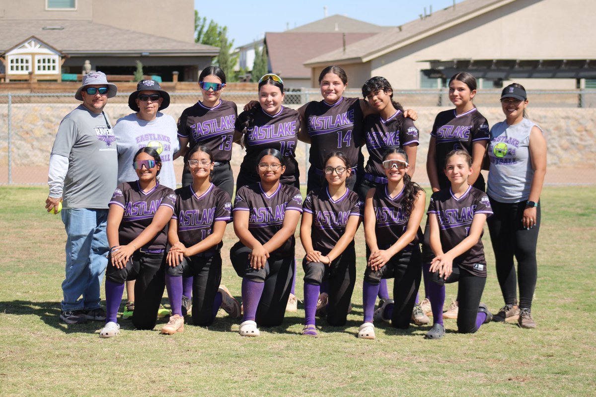 MrsRamirez_MHS's tweet photo. Lady Ravens take the win today vs MMS! Last home game of the season. Love seeing them play! Lilah pitched 2 innings &amp; had 4Ks, &amp;  she went 2-3 w/ a 2RBI triple from the left side, &amp; a RBI single from the right! @Robram_915 https://t.co/BLbI9l7va7