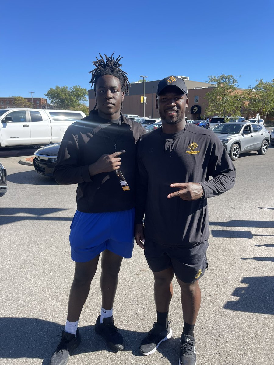 WeymouthSanders's tweet photo. Truly blessed to receive an offer from Ohio Dominican University. Very thankful to @CoachJamesLee @OHoehn_ @Gr48ness @OhioDominicanFB @CometCoachWhite, this opportunity  let’s work Panthers💪 #AGTG 
@DJRSwework https://t.co/nGUmDhV6db