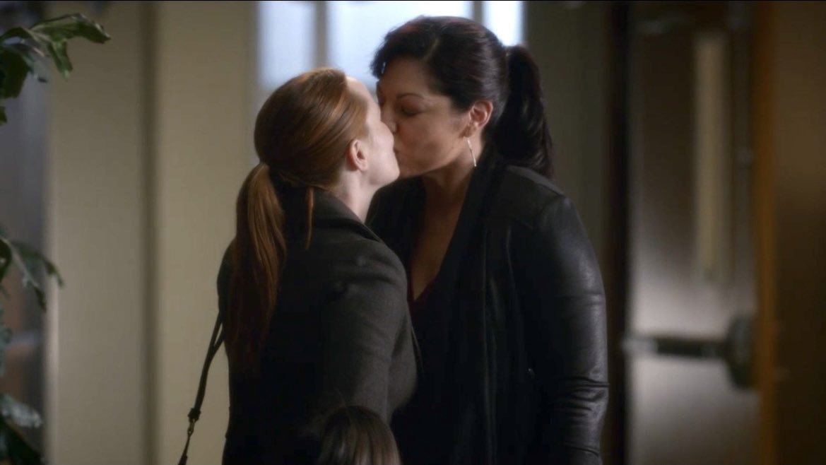 calzonalyrics's tweet photo. i'm giving you up
i've forgiven it all
you set me free
send my love to your new lover https://t.co/oEXROOdVJ9