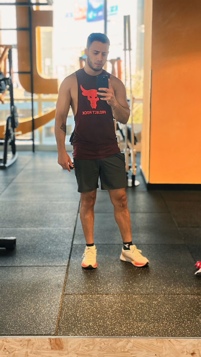 JAUG95's tweet photo. 💪 https://t.co/tpgUYKtIci